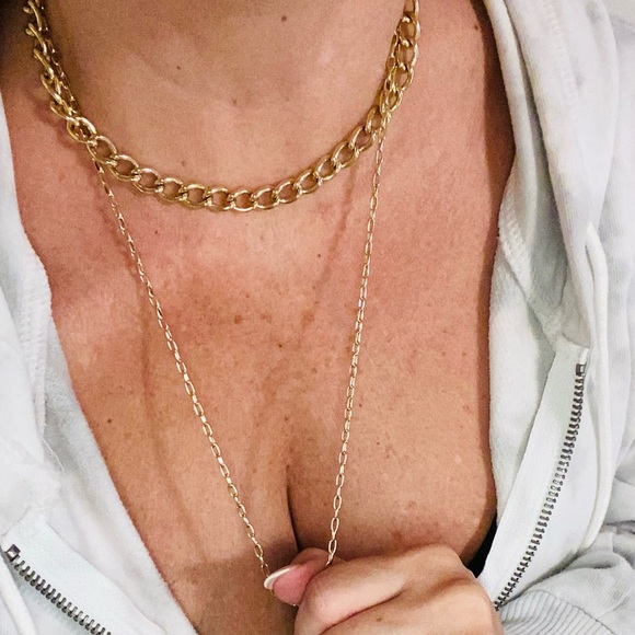 Necklace - Picture 2 of 2